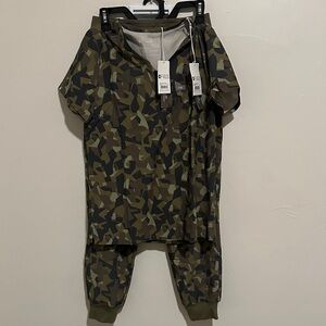 FIGS Printed Freex Catarina Scrub Set Small | Camo Jogger Set | NWT